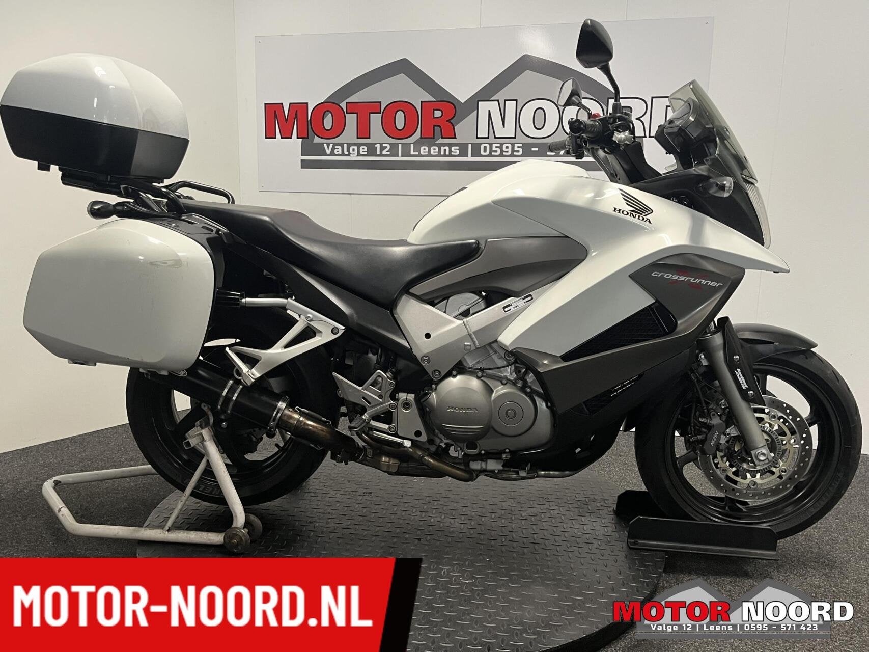 Honda VFR 800X Crossrunner C-ABS Vfr800 vtec, LED Verlichting, 782 cc, Bedrijf, Meer dan 35 kW
