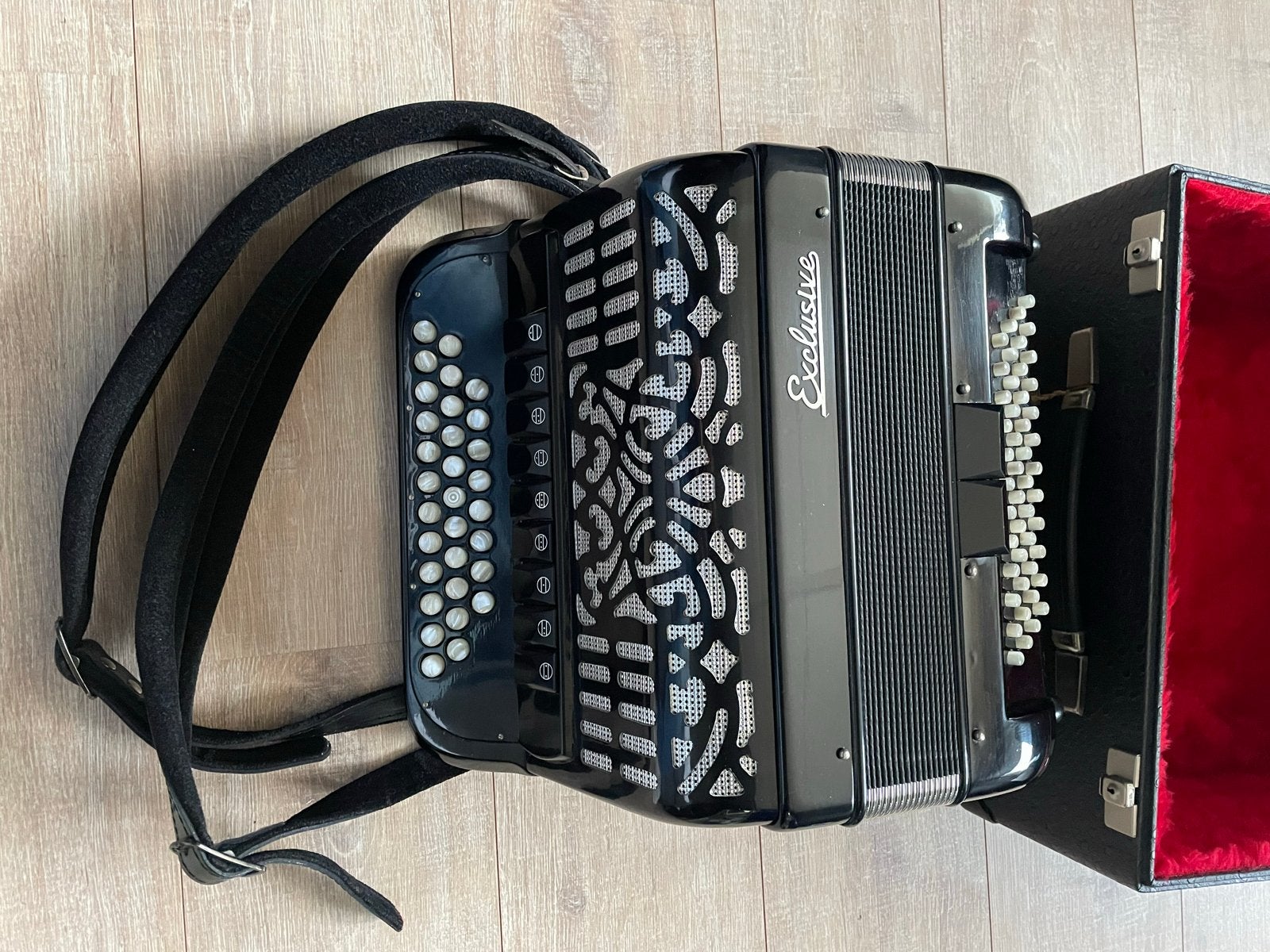 Fisitalia Exclusive Knop Accordeon met Koffer en Riemen, Muziek en Instrumenten, Overige formaten, Zo goed als nieuw, Met koffer