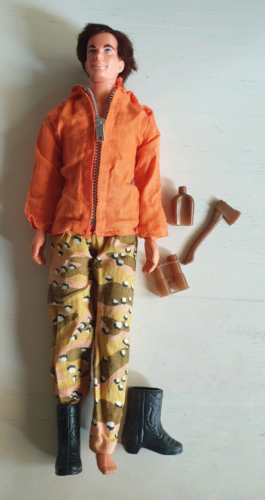 barbie  KEN Mattel in outfit, Ophalen of Verzenden, Pop
