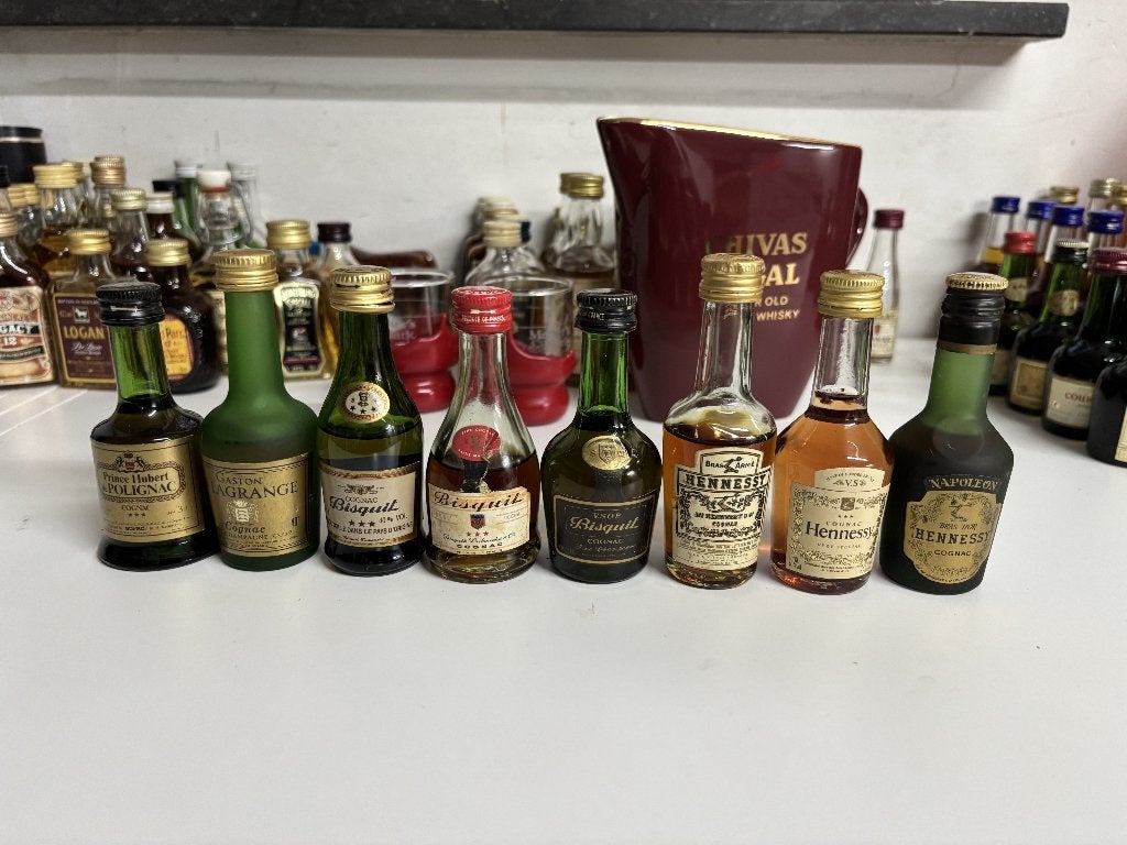 Lot van 8 Vintage Cognac Miniaturen, Verzamelen, Ophalen of Verzenden, Gebruikt, Overige typen