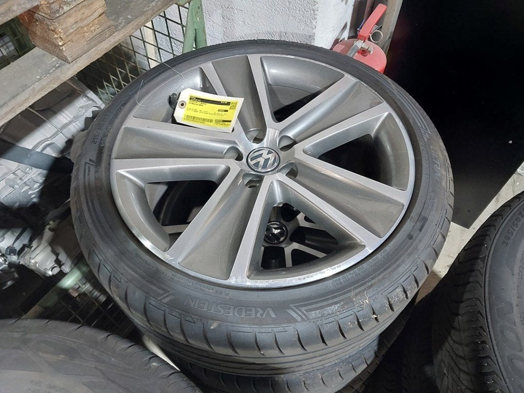 Wielenset Li, 17", 75J, ET38, 5 Gats Polo V (6R) 2014, Auto-onderdelen, BORBET GmbH, Gebruikt, Info@borbet.de, Hauptstraße 5, Hallenberg 59969, , Duitsland