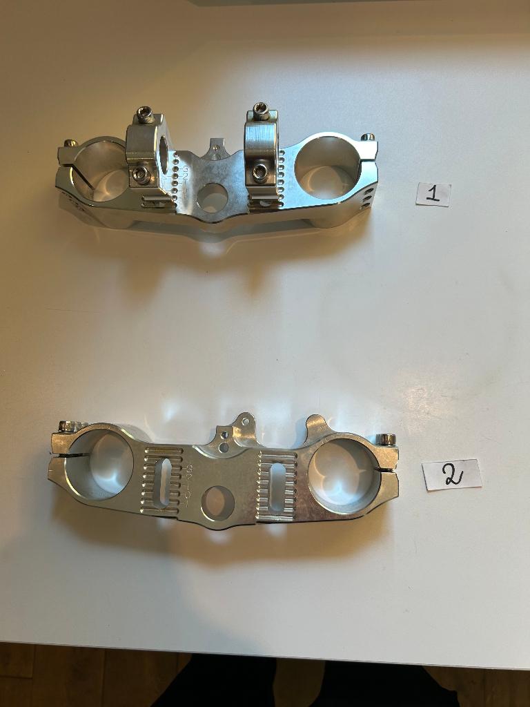 Yamaha YZ/WRF 250/450 03-04 Kroonplaat boven, Ophalen of Verzenden