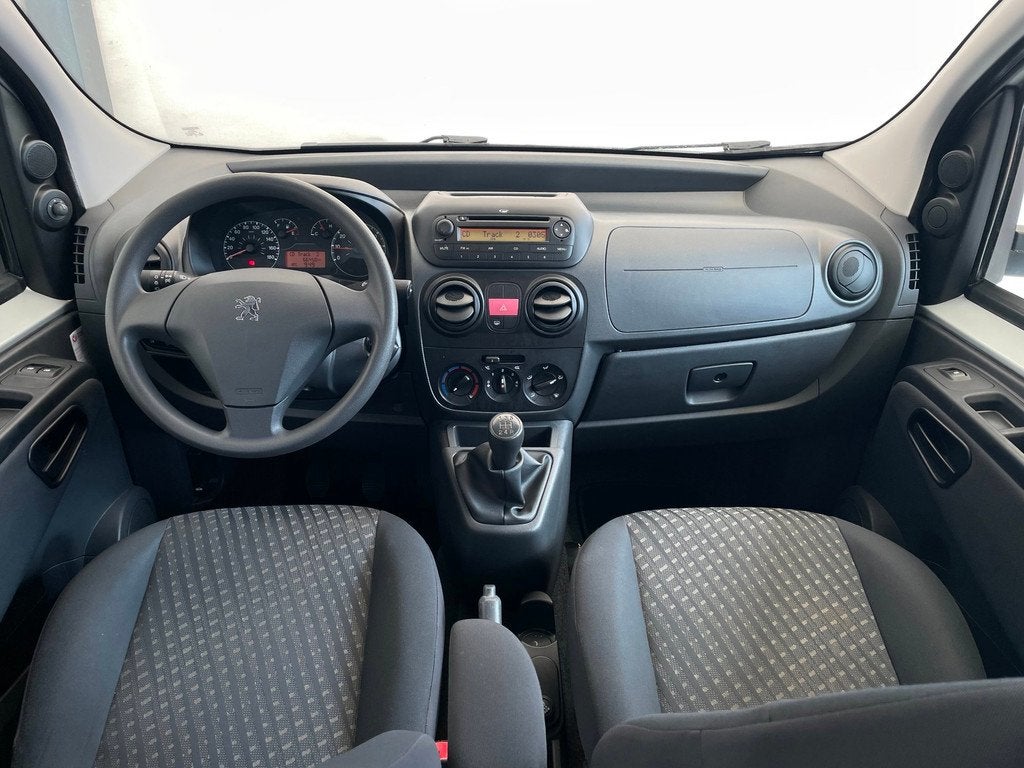 Peugeot Bipper Tepee 1.4i|Luxe Pack|Airco|Schuifdeuren|Radio, Auto's, Voorwielaandrijving, Zwart, 4 cilinders, 400 kg