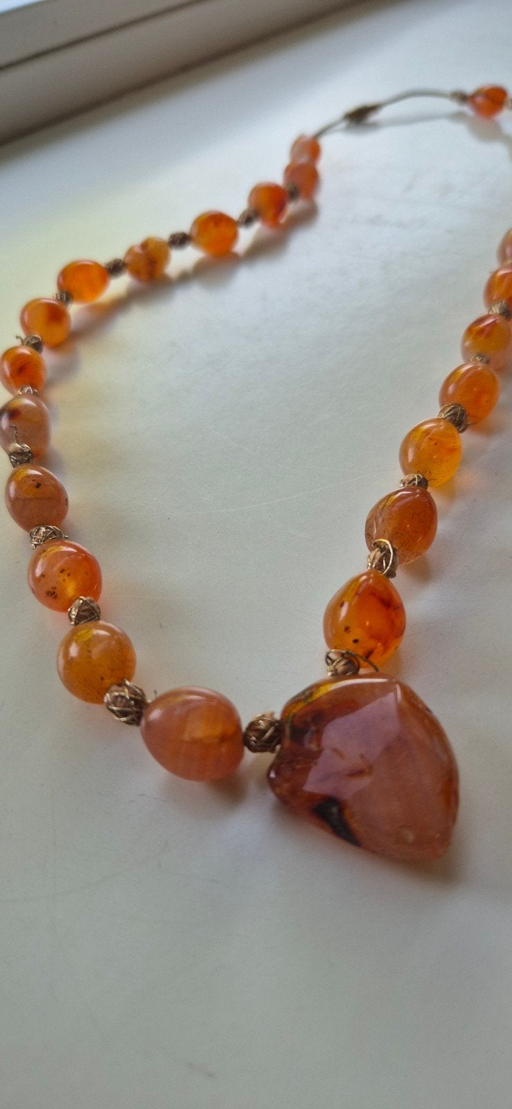 Antieke Nepalese ketting met carneool kralen uit de Himalaya, Verzenden, Overige materialen, Ketting