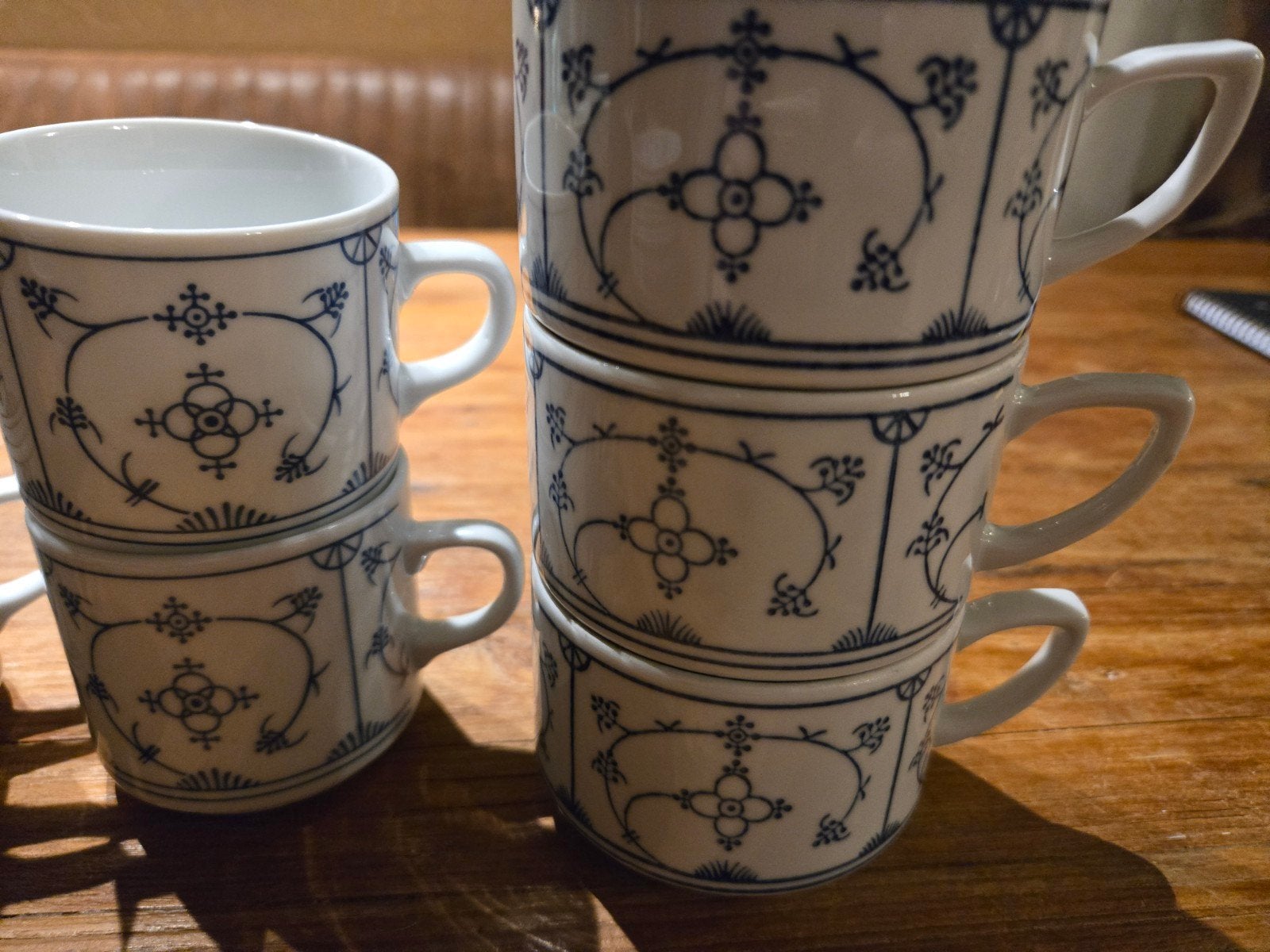 Jager Servies, 18-delig. Blau Saks, Ophalen of Verzenden, Zo goed als nieuw, Overige stijlen, Kop(pen) en/of Schotel(s)
