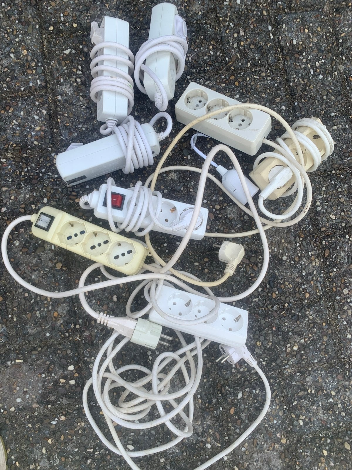 8 stuks stekkerdozen in diverse maten, Doe-het-zelf en Verbouw, Elektra en Kabels, Ophalen, Gebruikt, Overige merken, Stekkerdoos