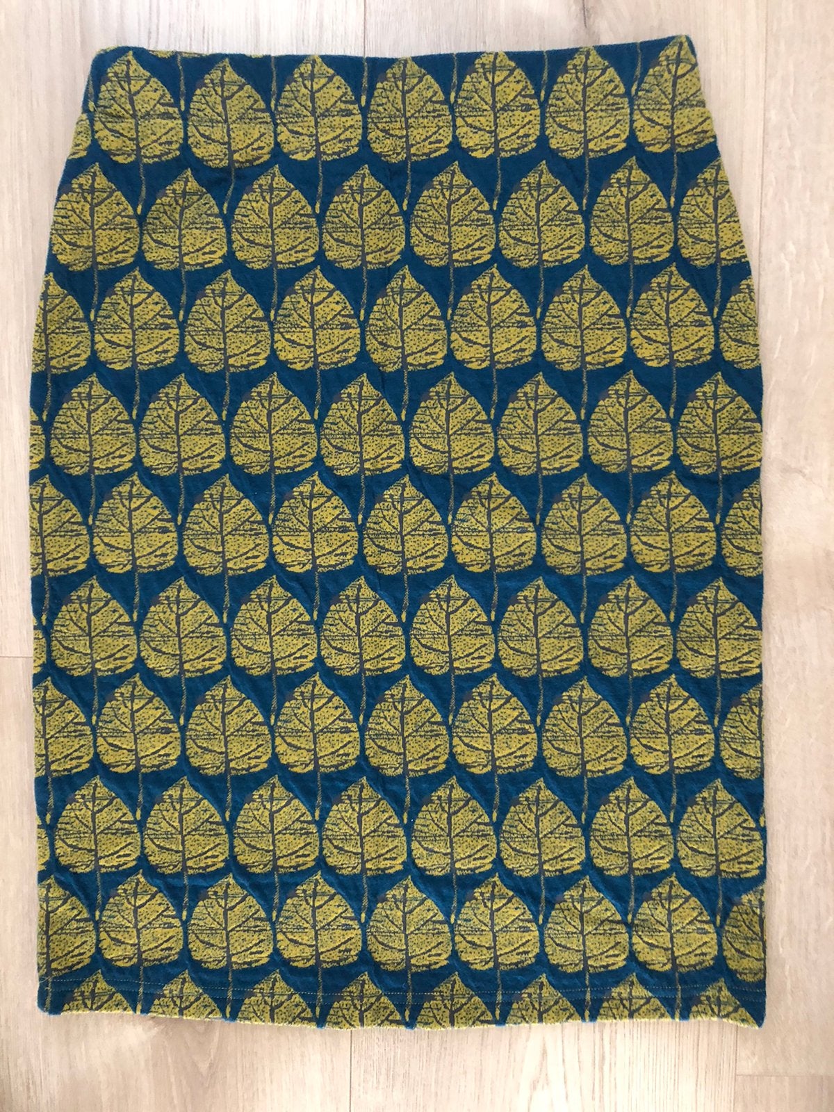 Rokje met bladmotief, Kleding | Dames, Maat 38/40 (M), Zo goed als nieuw, Knielengte, Meerkleurig