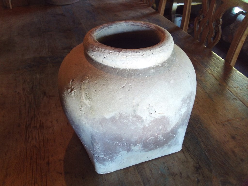 Stenen bloempot/kruik - 27 cm hoog, 25 cm breed, Steen, Gebruikt, Binnen, Minder dan 40 cm