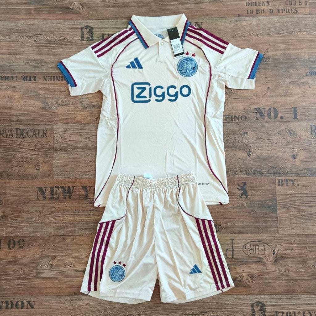 Ajax Derde 3e Tenue 25/26 Beige Maat S Shirt Voetbal, Sport en Fitness, Voetbal, Maat S, Ophalen of Verzenden, Nieuw, Shirt