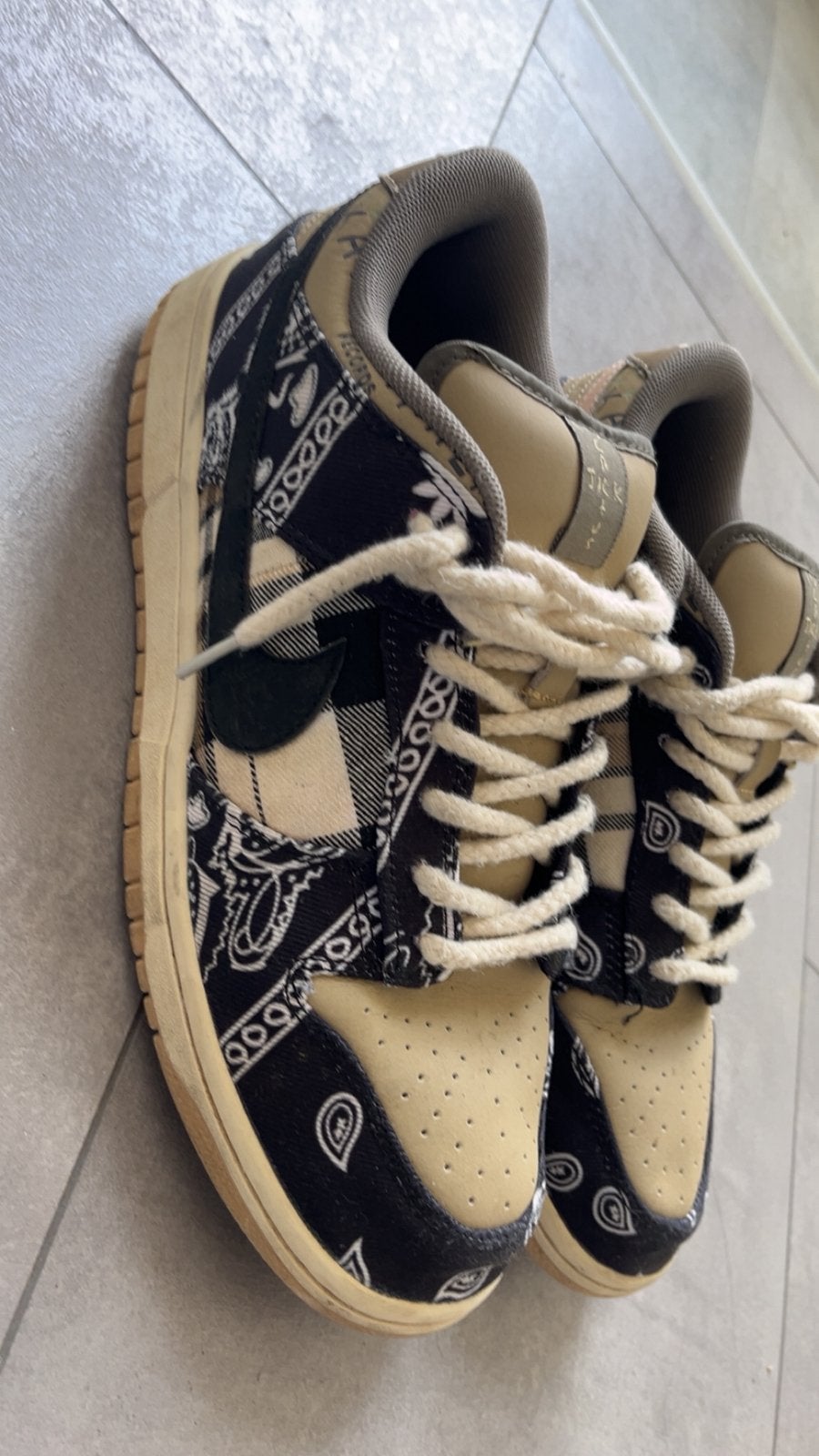 Nike sb dunk travis scott, Ophalen of Verzenden, Zo goed als nieuw, Overige kleuren