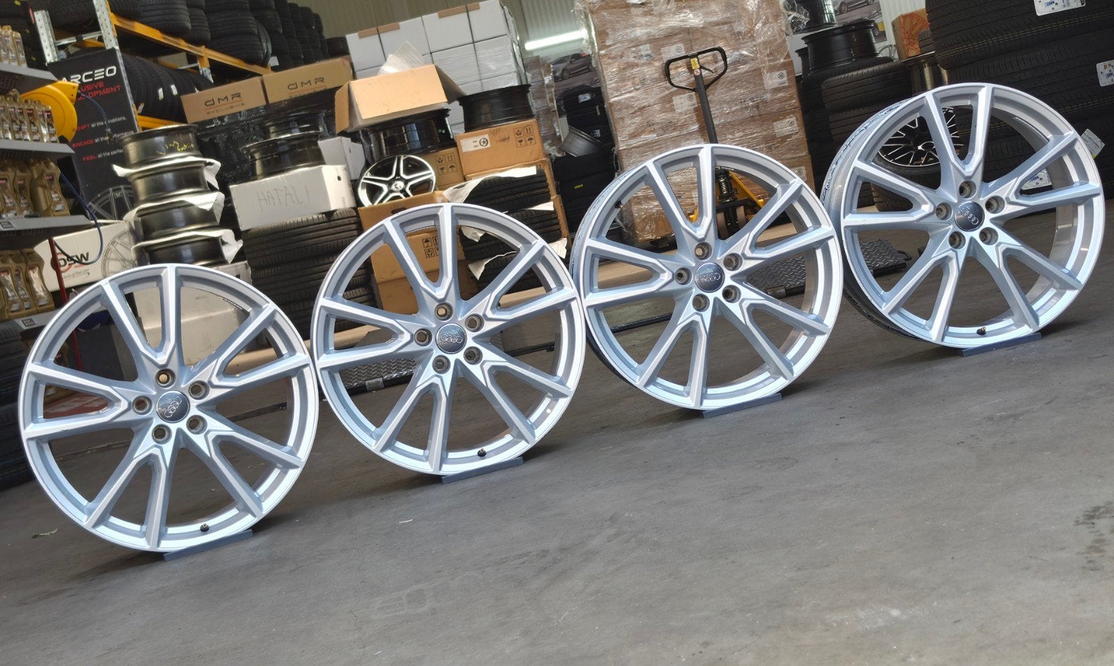 ZGAN 20" Orig AUDI Q3 Q5 A4 A6 Velgen 5x112 Tiguan Kodiaq, Auto-onderdelen, Banden en Velgen, Audi, Gebruikt, Velg(en), Ophalen of Verzenden