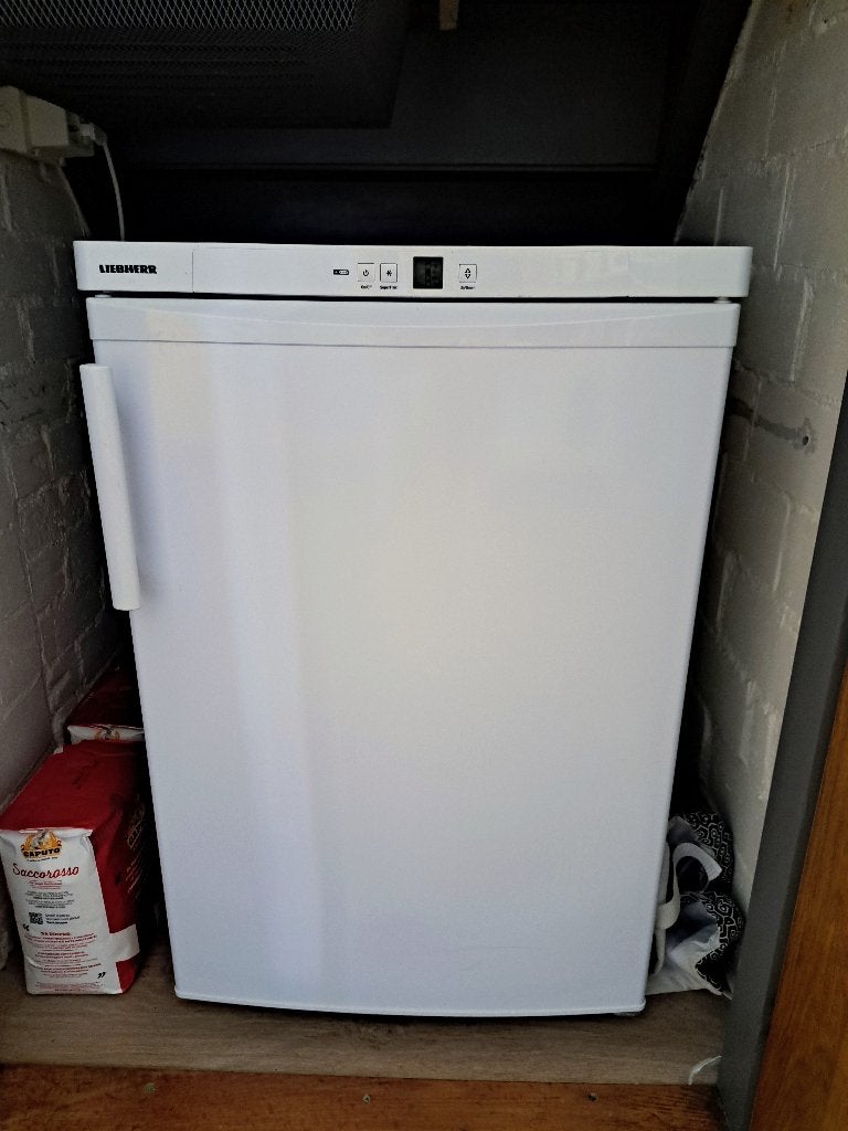 Liebherr freezer - Vriezer, Witgoed en Apparatuur, Vriezers en Diepvrieskisten, Ophalen, Minder dan 85 cm, Minder dan 60 cm, Zo goed als nieuw