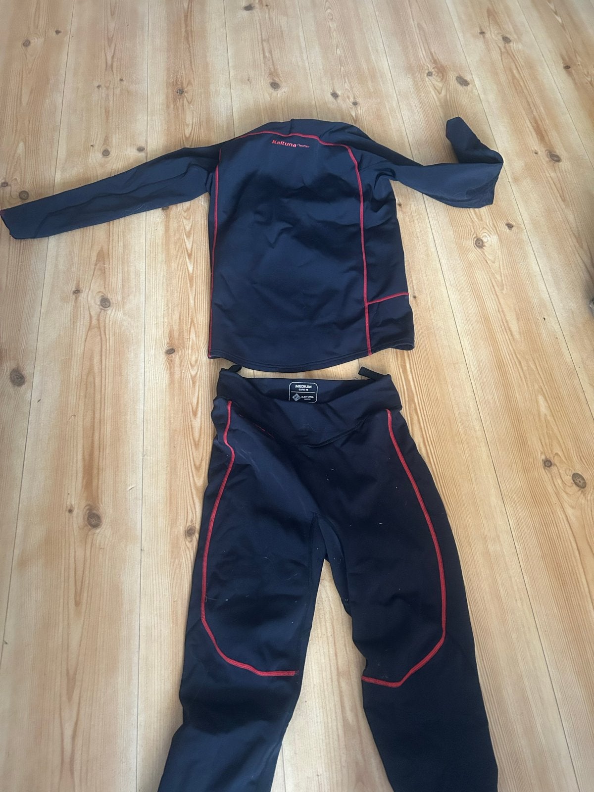 Soepel Wetsuit voor Kano - Makkelijk aan te  trekken maat M, Ophalen of Verzenden, Gebruikt, Dame of Heer, Wetsuit