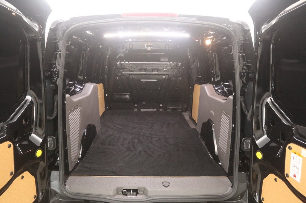 Ford Transit Connect Ecoboost Trend 100PK L2 | Benzine | Air, Auto's, Bestelauto's, Gebruikt, 8 cilinders, Zwart, Bedrijf