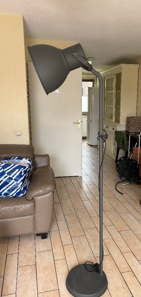 IKEA Hektar vloerlamp, Ophalen, Zo goed als nieuw, Metaal, 150 tot 200 cm