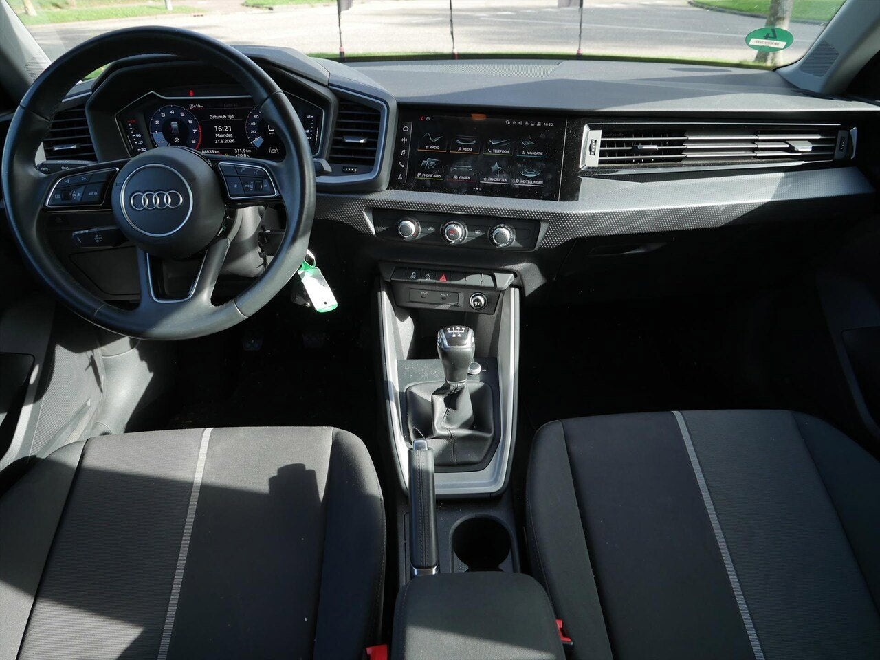Audi A1 Sportback 25 TFSI Epic Sport | Android Auto/Apple Ca, Auto's, Dealer onderhouden, Stof, 95 pk, Verwarmde buitenspiegels