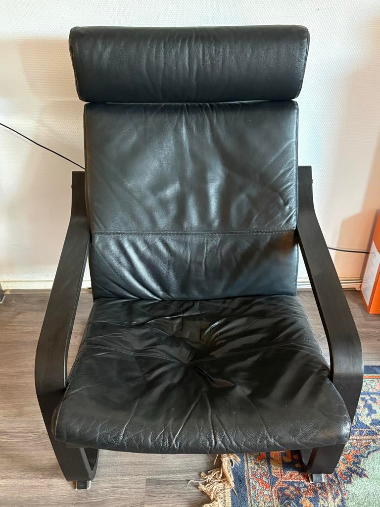 IKEA Pong stoel zwart hout met zwart leren kussen, Ophalen, Gebruikt, Zwart, Eén