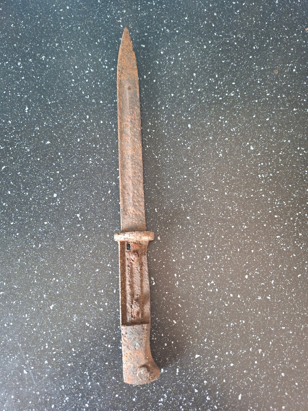 ww2 wo2 Duitse bodemvondst k98 mauser bajonet, Ophalen of Verzenden, Duitsland, Mes of Dolk