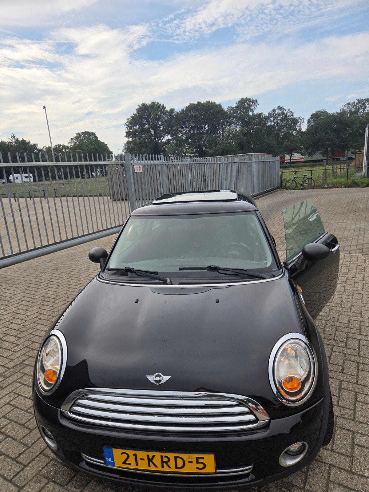 Mini (r56) 1.4 95pk 2010 Zwart, Auto's, Voorwielaandrijving, 4 stoelen, Origineel Nederlands, 19 km/l