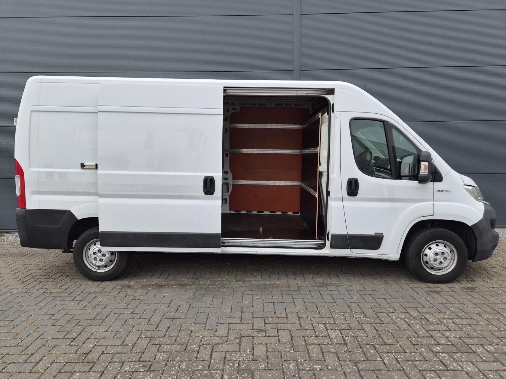 Fiat Ducato 2.3 MultiJet L3H2 Airco Camera Navi 130 PK, Gebruikt, Euro 6, 2500 kg, Wit