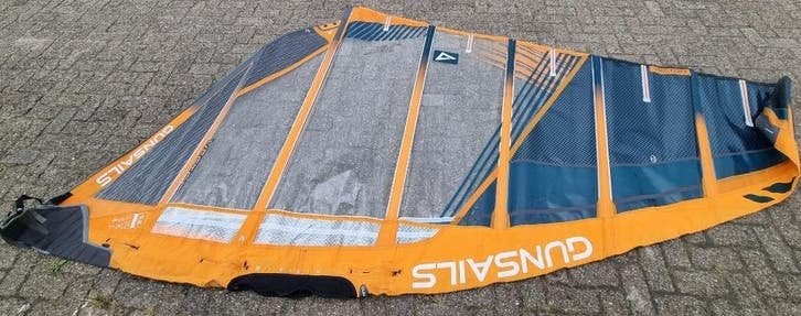 Gun Sails Vector 5.6 gebruikt incl mast rdm, Watersport en Boten, Windsurfen, Dtsl, Gebruikt, -, Verzenden