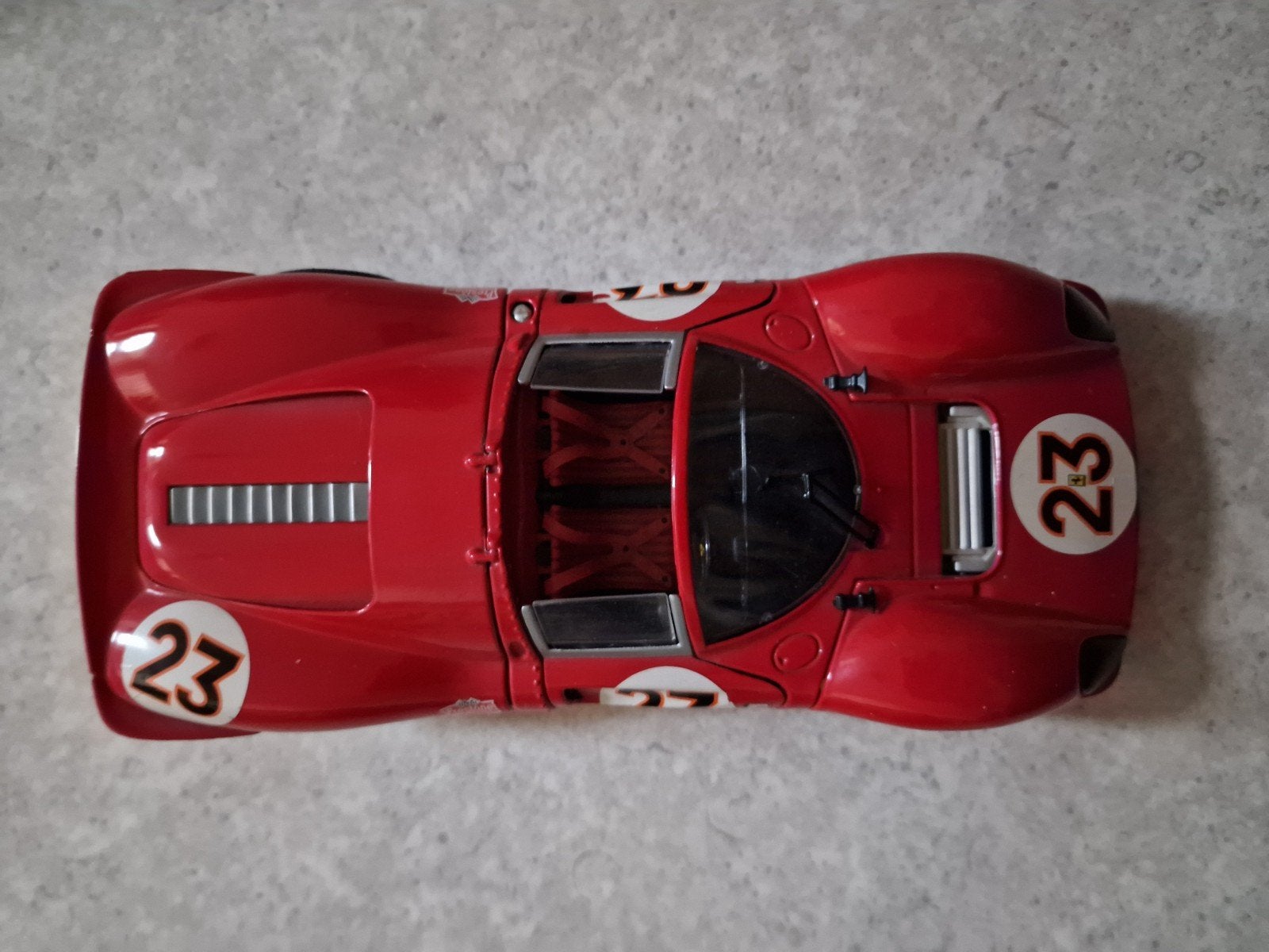 Ferrari 330 P4 schaalmodel 1:18, Verzenden, Gebruikt, Auto, Overige merken