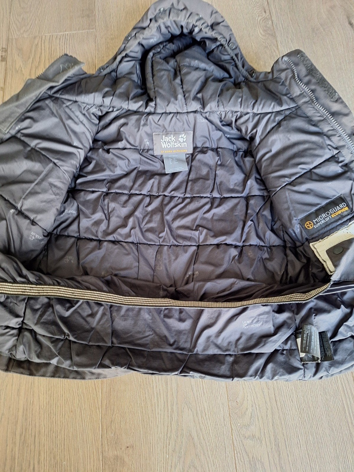 Jack Wolfskin winterjas jongen maat 104/110, Gebruikt, Jack Wolfskin, Ophalen of Verzenden, Jongen