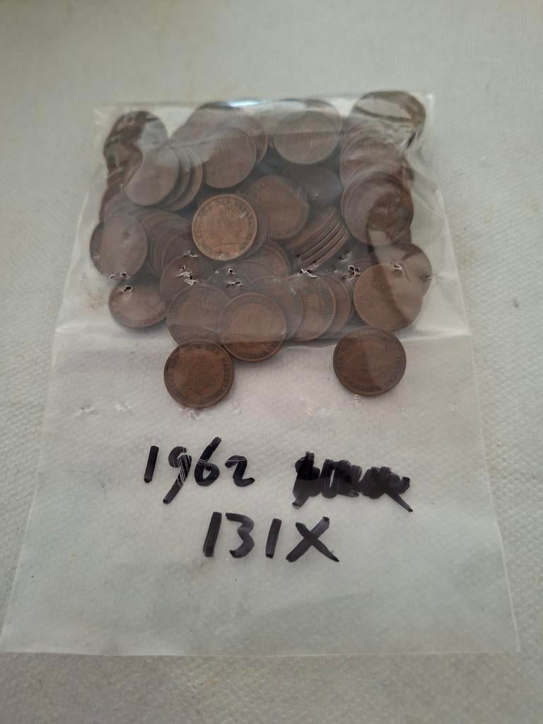 131x Nederlandse 1 cent munten uit 1962, Postzegels en Munten, Munten | Nederland, Verzenden