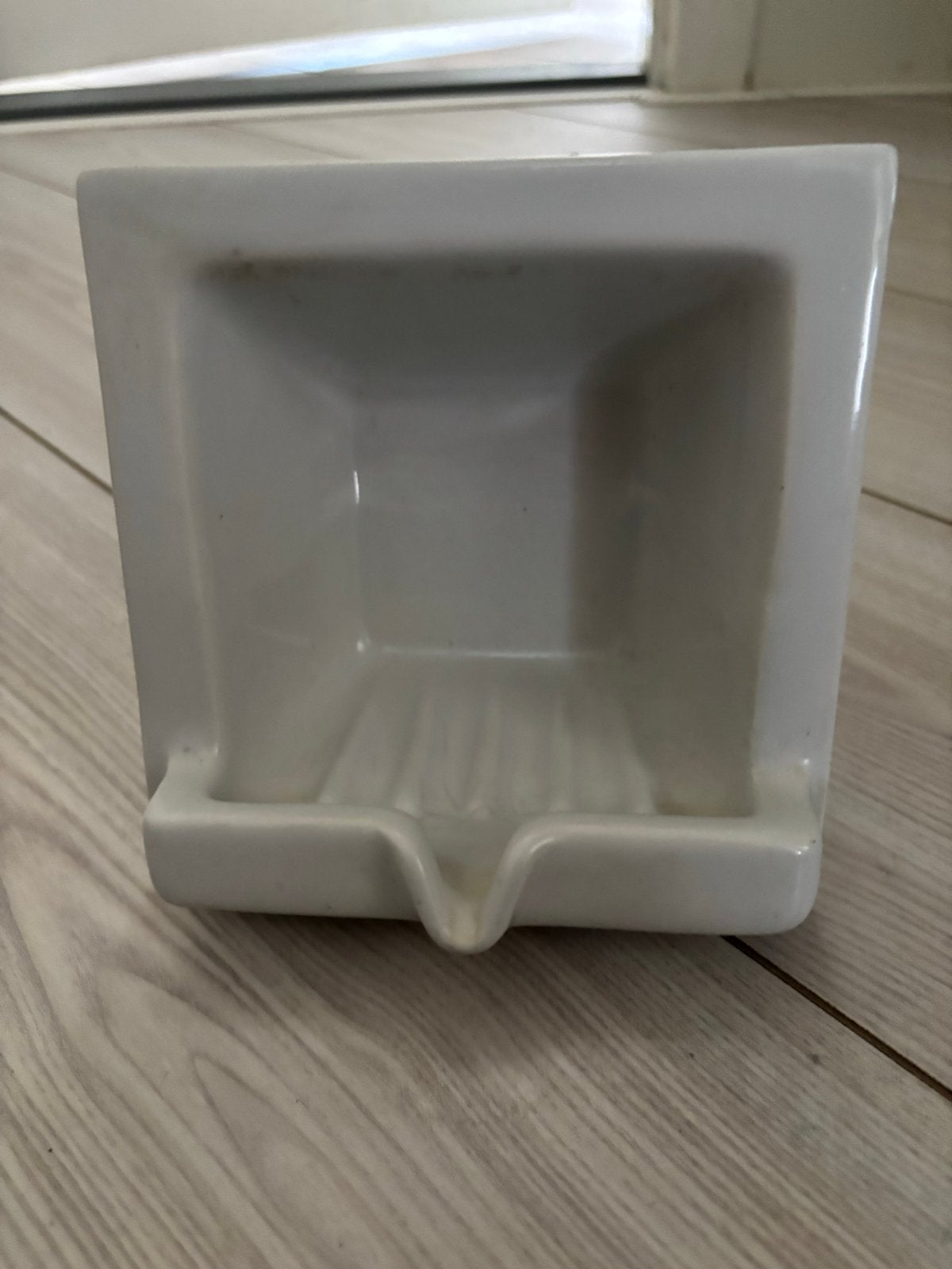 Vintage keramisch zeepbakje voor badkamer, keuken of wc, Antiek en Kunst, Ophalen of Verzenden