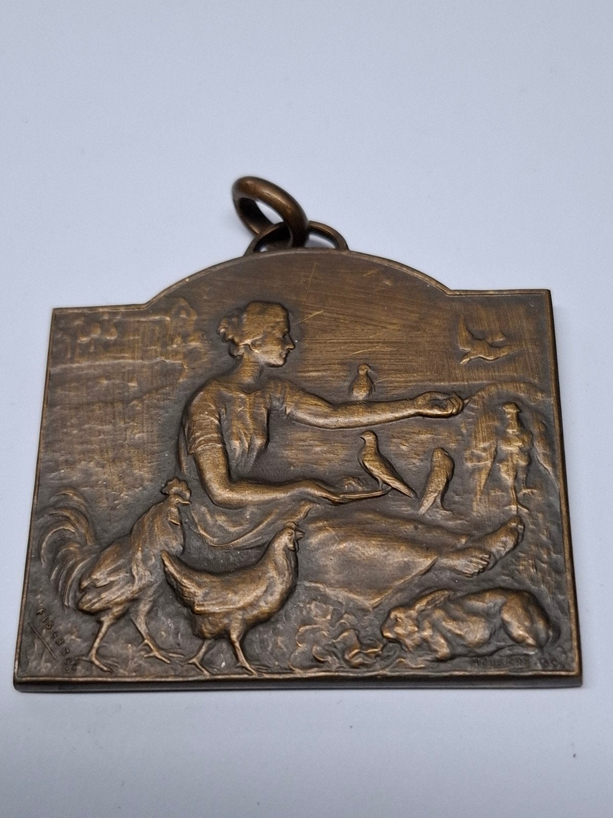 Antieke Bronzen Medaille 'O' 1935 - Vrouw met Dieren, Ophalen of Verzenden