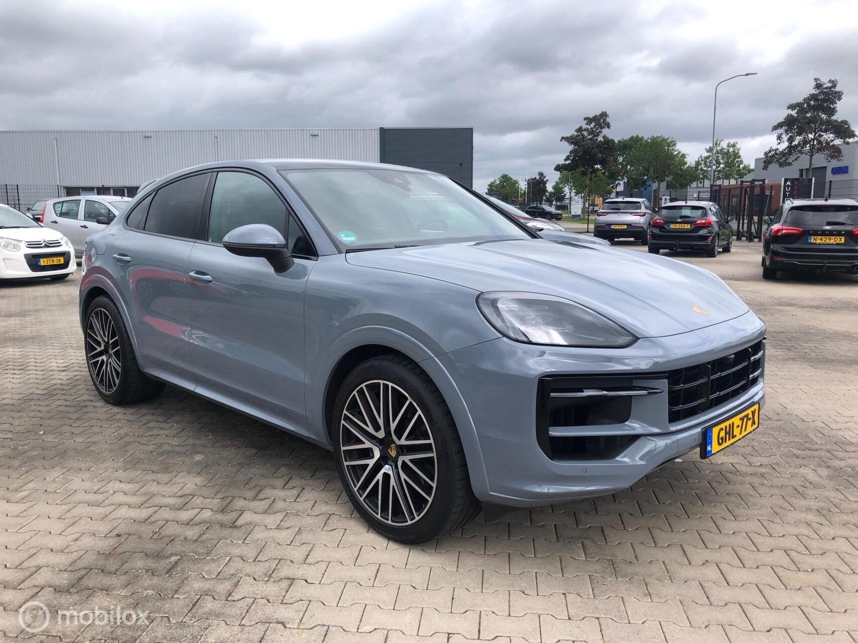 Porsche Cayenne Coupé 3.0 E-Hybrid Voll 0ptie,s ..Ned Auto, Auto's, Automaat, Gebruikt, 2995 cc, 4 stoelen