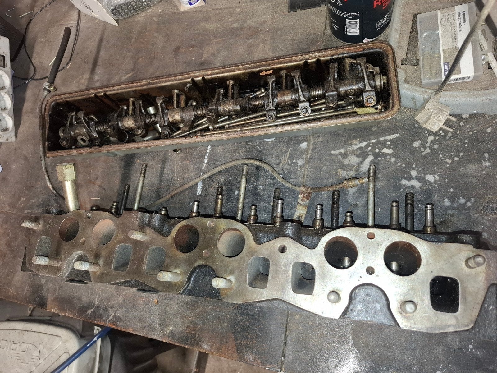 Cilinderkop van een triumph tr6, Ophalen, Gebruikt, Triumph
