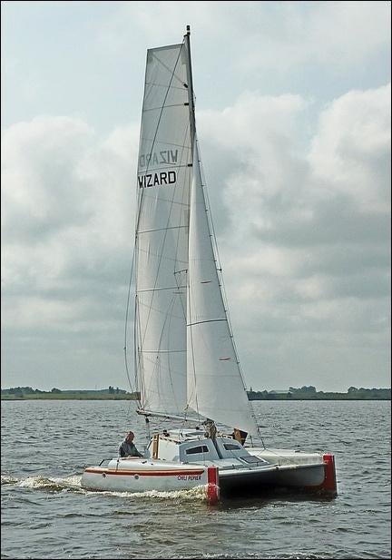 Catamaran 6.7m "Chili Pepper", Ophalen, Gebruikt