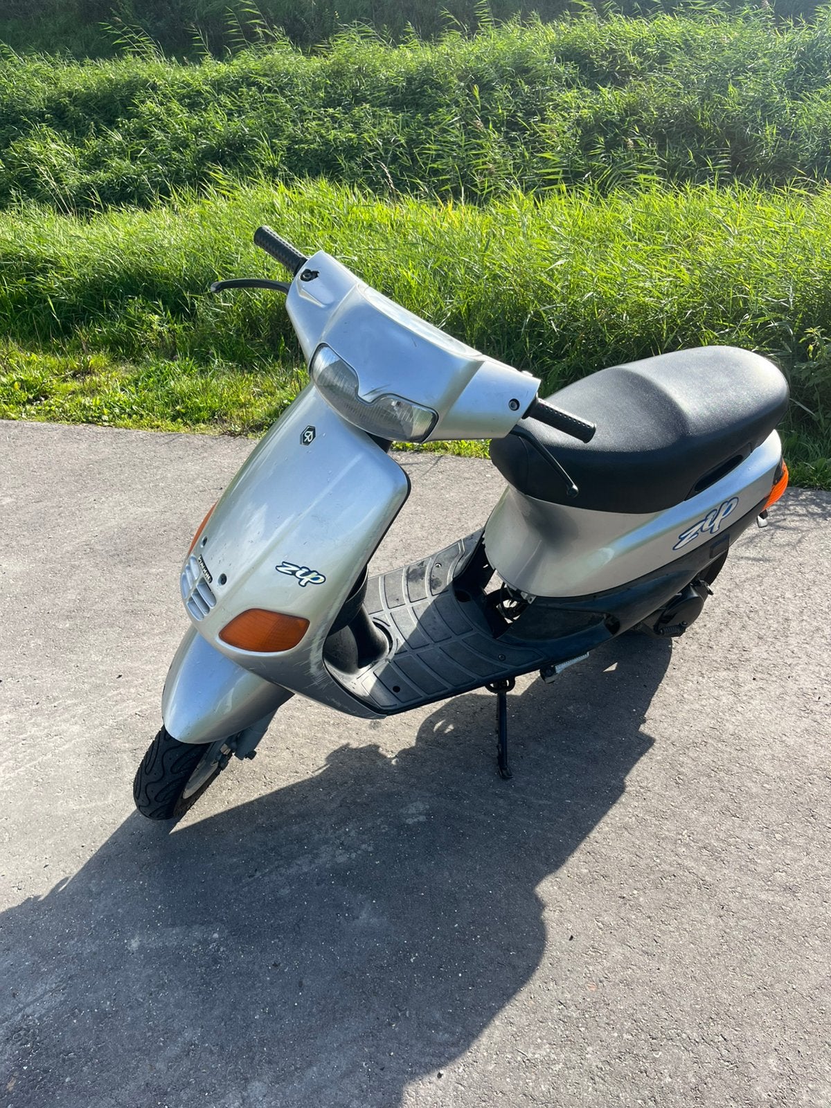 Piaggio zip type 2 70cc brom, Fietsen en Brommers, Ophalen, Gebruikt, Maximaal 45 km/u, Benzine