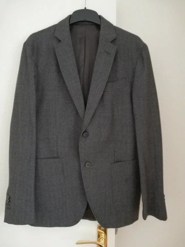 Massimo Dutti herringbone wool tailored blazer. Size 52
52·H, Maat 52/54 (L), Nieuw, Ophalen of Verzenden, Massimo Dutti