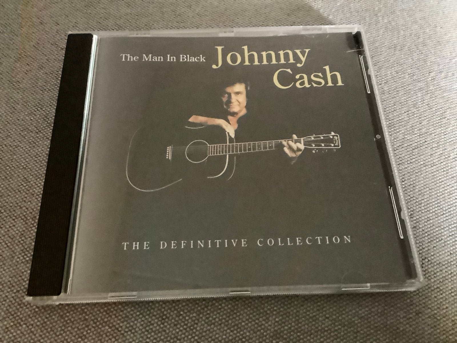Johnny Cash - The Man In Black: The Definitive Collection, Ophalen of Verzenden, Zo goed als nieuw