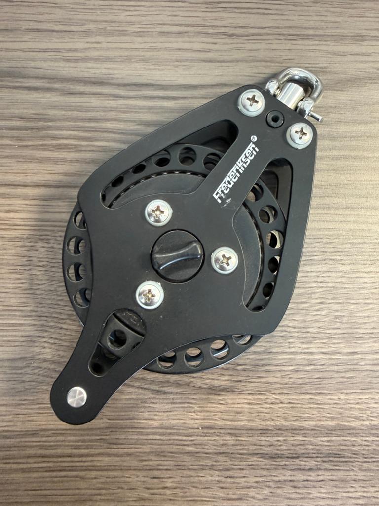 Ratelblok 100mm met hondsvot, Ophalen of Verzenden, Minder dan 15 m²