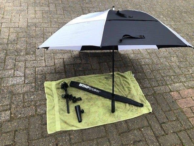 Parapluhouder met Windbreaker paraplu voor op de fiets ., Ophalen, Zo goed als nieuw