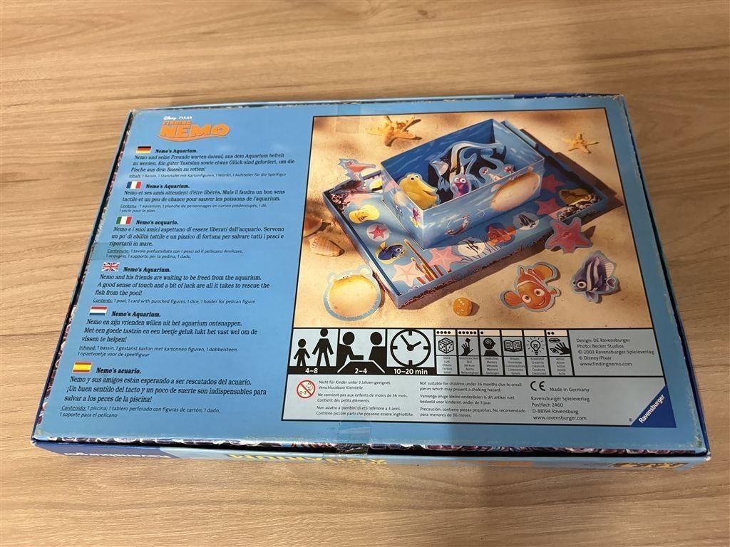 neo aquarium disney pixar - s4260, Hobby en Vrije tijd, Gezelschapsspellen | Bordspellen, Verzenden, Zo goed als nieuw