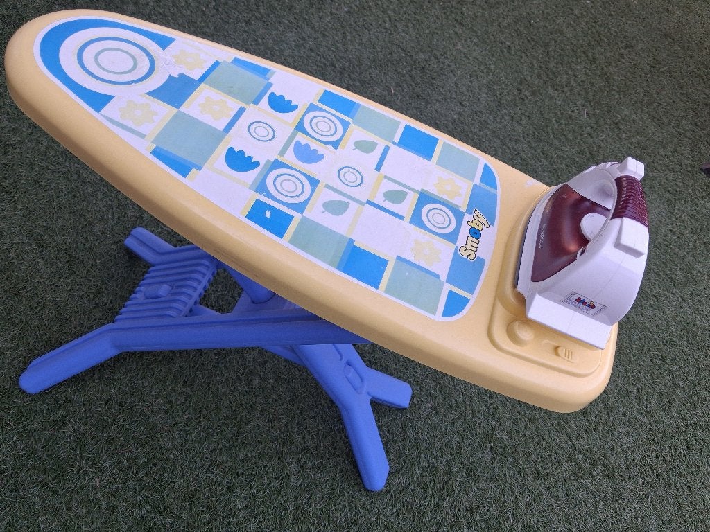 Strijkplankje met strijkijzer, Ophalen, Gebruikt, Jongen of Meisje