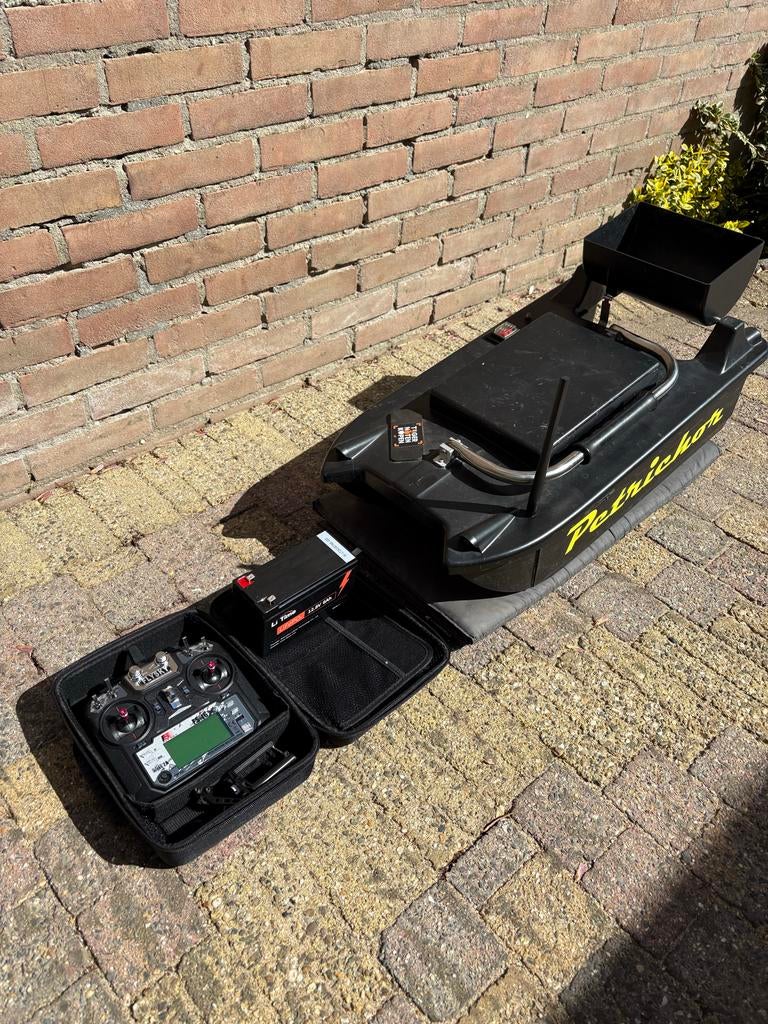 Voerboot | FlySky | Raboesch | Graupner | lithium | dieptem., Ophalen, Gebruikt, Overige typen