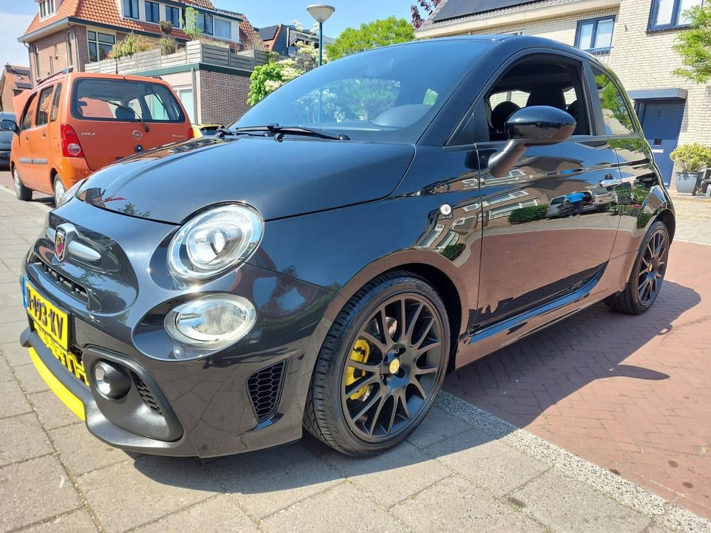 Fiat 500 1.4 T-Jet Abarth 595 Pista garantie mogelijk tot 20, Auto's, Voorwielaandrijving, 12 maanden, Euro 6, 4 cilinders