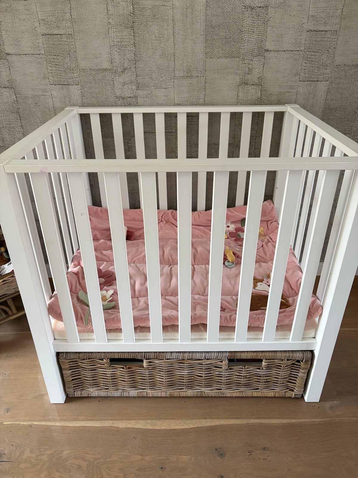 Witte Box met rotanlade, Ophalen, Gebruikt, Rechthoekig, Boxkleed