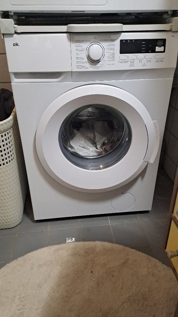 wasmachine 1 jaar oud, Witgoed en Apparatuur, Wasmachines, Nieuw, 85 tot 90 cm, 1200 tot 1600 toeren, Energieklasse A of zuiniger