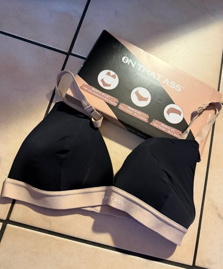 On that ass topje, Ophalen of Verzenden