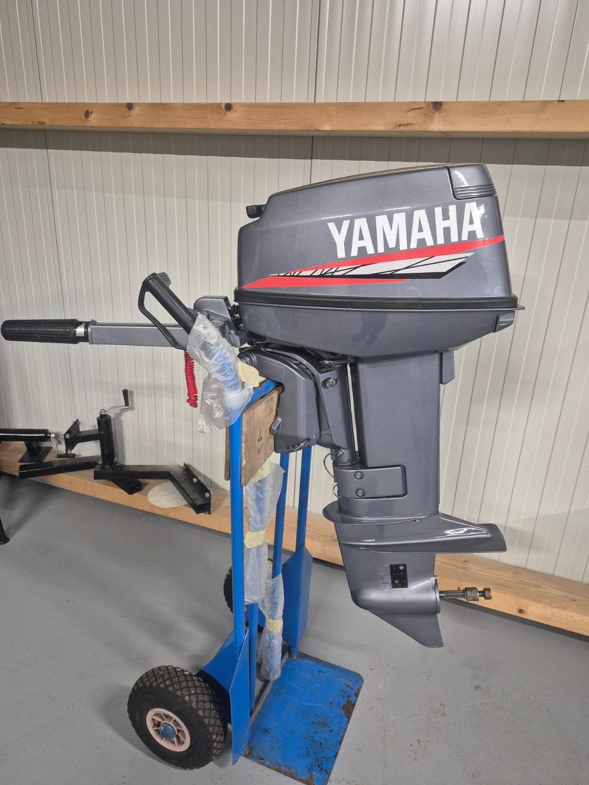 Yamaha 25PK autolube kortstaart op knuppel, Ophalen, 10 tot 30 pk, Zo goed als nieuw, Buitenboordmotor