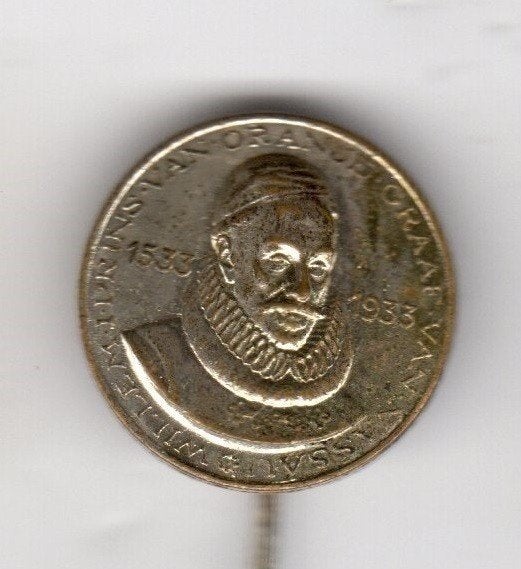 Speldje WILLEM VAN ORANJE GRAAF VAN NASSAU 1533-1933, Verzamelen, Ophalen of Verzenden, Gebruikt, Overige onderwerpen