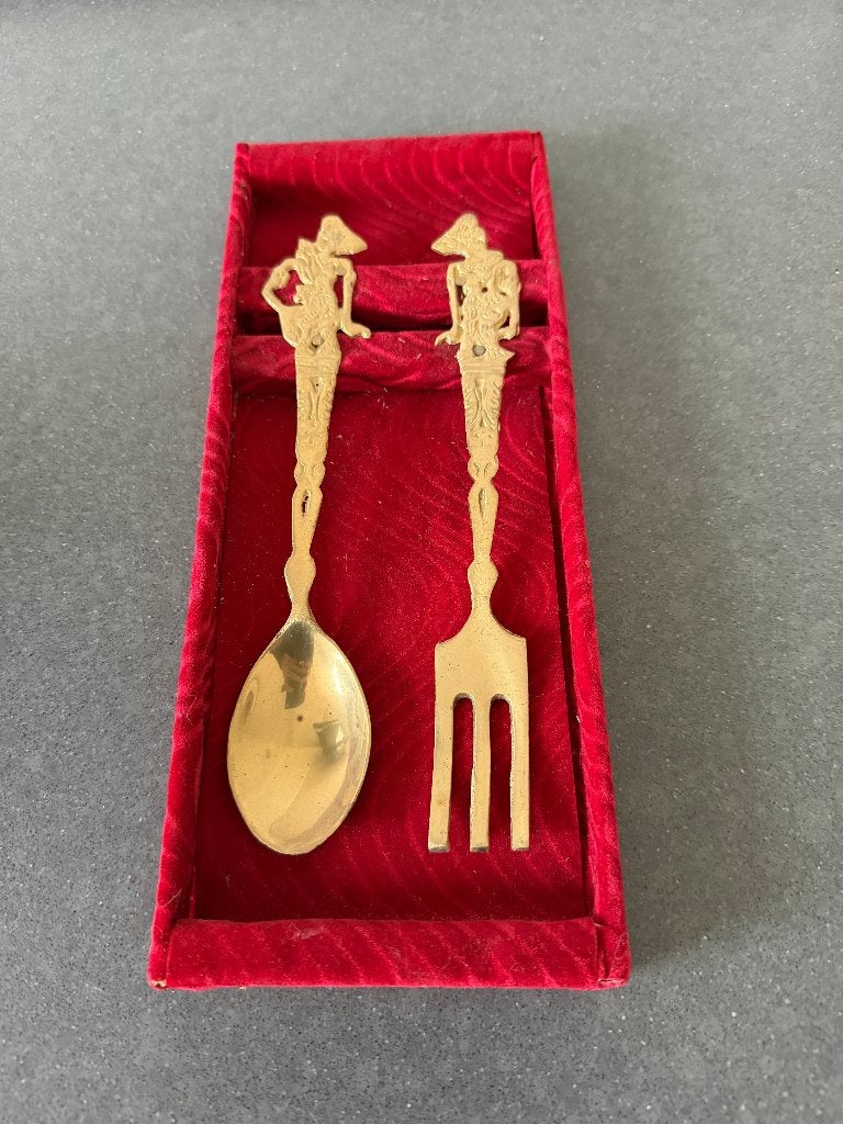 Messing Wajang vork en lepel - Wajang huwelijksgeschenk, Ritueel object, Goud, Ophalen of Verzenden, Indonesië