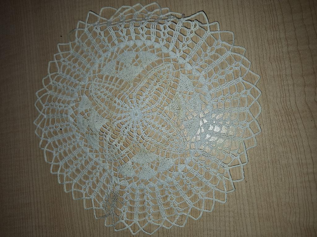 tafelkleedje, Ophalen of Verzenden, Zo goed als nieuw, Rond
