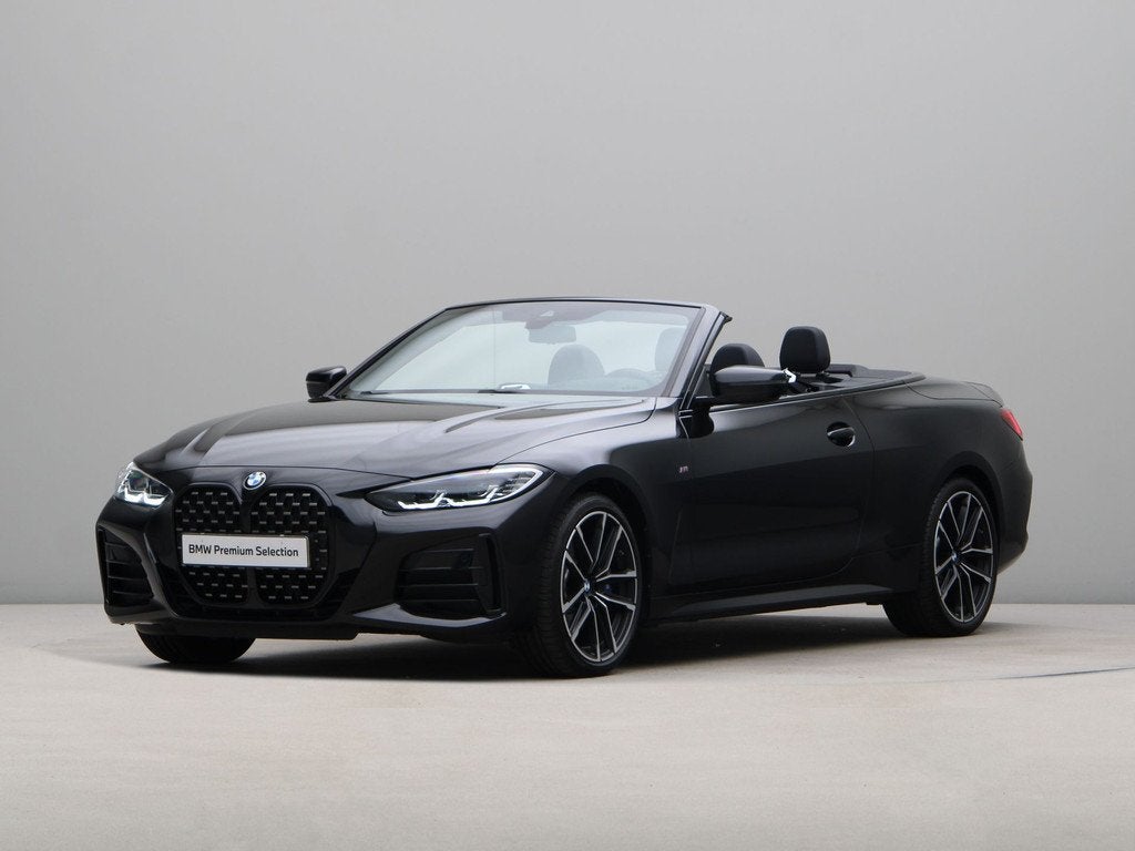 BMW 4 Serie Cabrio M440i xDrive High Executive (bj 2022), Auto's, BMW, Euro 6, 4-Serie, 4 stoelen, Zwart